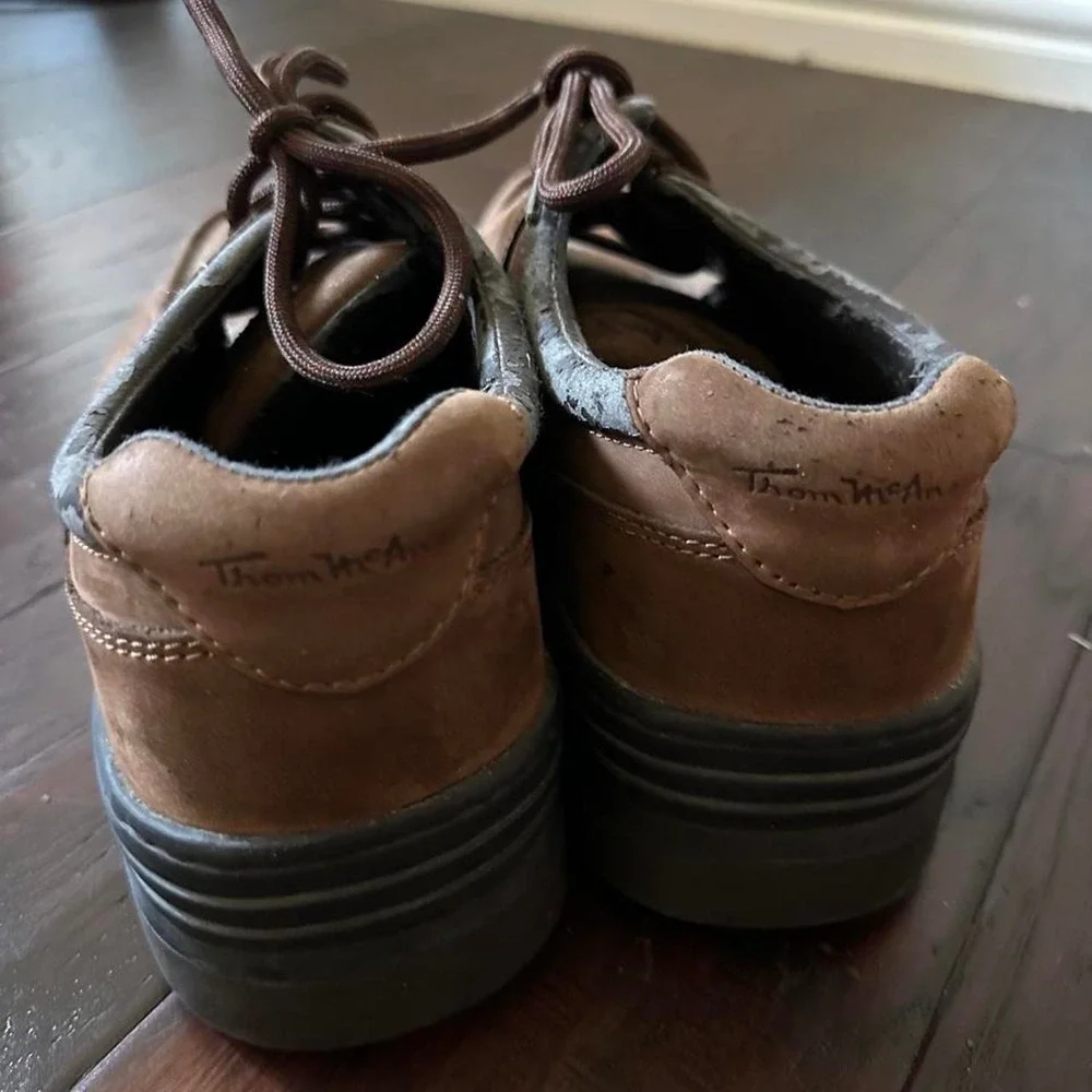 Thom McAn Mens Shoes Sz 11 Brown Leather Moc Toe Oxford Casual Lace Up Lug Sole